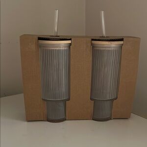 Clear glass Tumbler Set with Straws